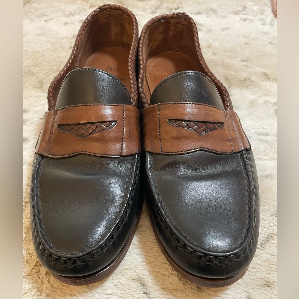 Allen Edmonds Men's Black and Brown leather Loafers 9.5